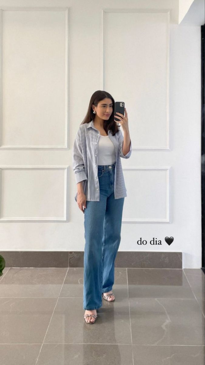 Neat Casual Outfits, Casual Work Outfits Women, Looks Jeans, Casual College Outfits, Desi Fashion Casual, Everyday Fashion Outfits, Casual Day Outfits, Quick Outfits, Classy Casual Outfits