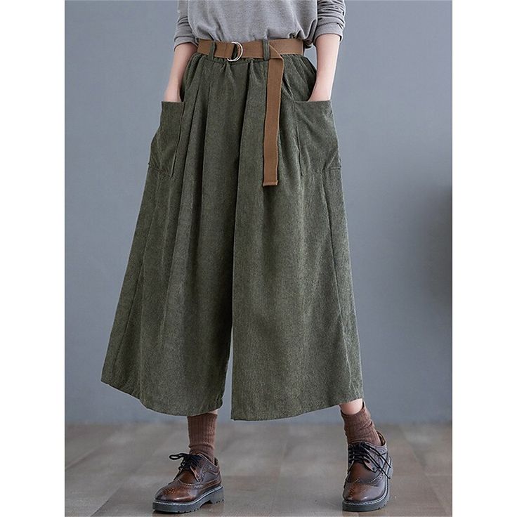 Wide Leg Pants Casual, Aesthetic Clothing Stores, Cropped Wide Leg Pants, Corset Bustier, Off Shoulder Fashion, Pants Casual, Fur Fashion, Type Of Pants, Green And Khaki