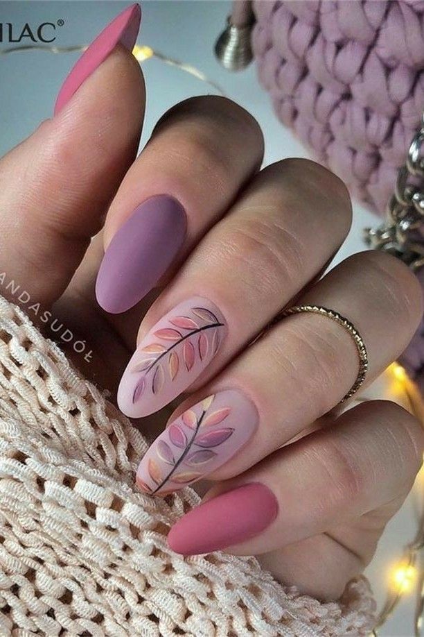 Short Almond Fall Nails 2022, Fall Nail Art Designs, Nail Styles, Fall Nail Art, Xmas Nails, Classy Nails, Pretty Acrylic Nails, Floral Nails, Chic Nails