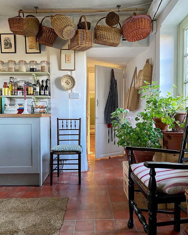 the kitchen is clean and ready to be used as a bar or dining room area