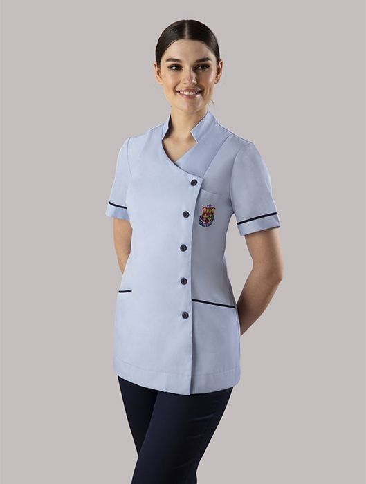 House Keeping Uniform, Housekeeping Dress, Scrubs Fashion, Medical Scrubs Fashion, Nurse Dress Uniform, Beauty Uniforms, Nurse Dress, Staff Nurse, Nurse Uniforms