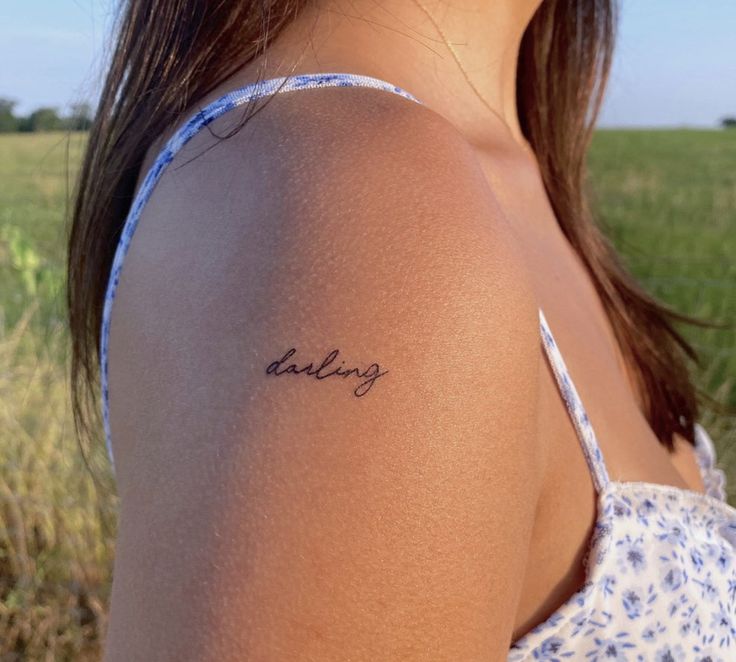 Aesthetic Tattoos For Women, Darling Tattoo, Acotar Tattoo Ideas, Skincare Vanity, Acotar Tattoos, Aesthetic Tattoo Ideas, 30 Aesthetic, Tattoos Infinity, Writing Tattoos