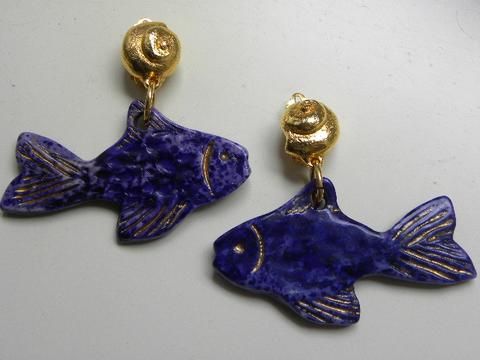 Blue Fish, Funky Jewelry, Jewelry Lookbook, Ceramic Jewelry, The 20th Century, Bijoux Diy, Dream Jewelry, Jewelry Inspo, Clay Art