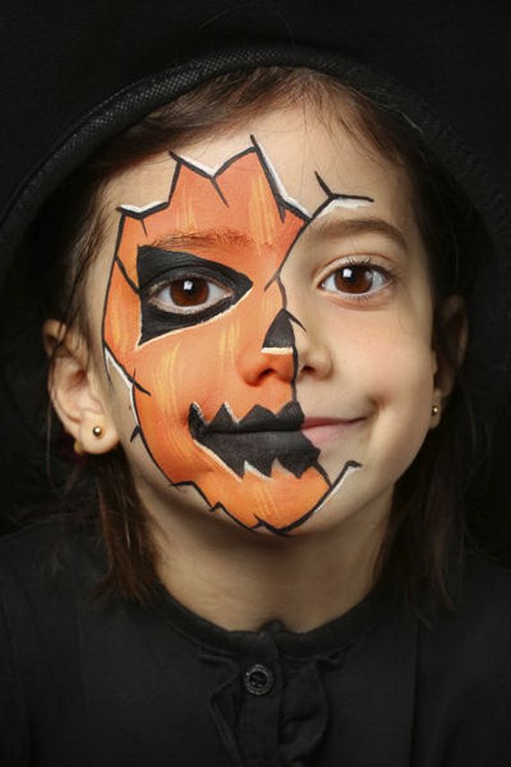 kids halloween makeup ideas Pumpkin Face Paint, Halloween Makeup For Kids, Halloweenský Makeup, Scary Halloween Decorations Outdoor, Bricolage Halloween, Kids Face Paint, Halloween Makeup Scary, Face Painting Halloween, Makijaż Smokey Eye