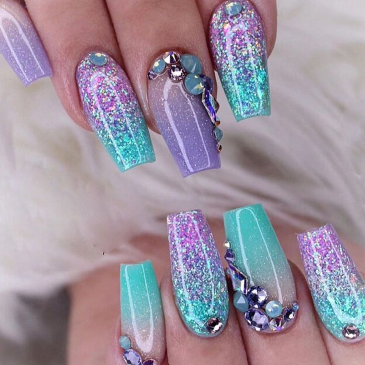 Ongles Baby Blue, Rhinestone Nail Art, Baby Blue Nails, Fun Nail Colors, Purple Nail Designs, Coffin Shape, Blue Nail Designs, Nails Spring, Nail Art Rhinestones