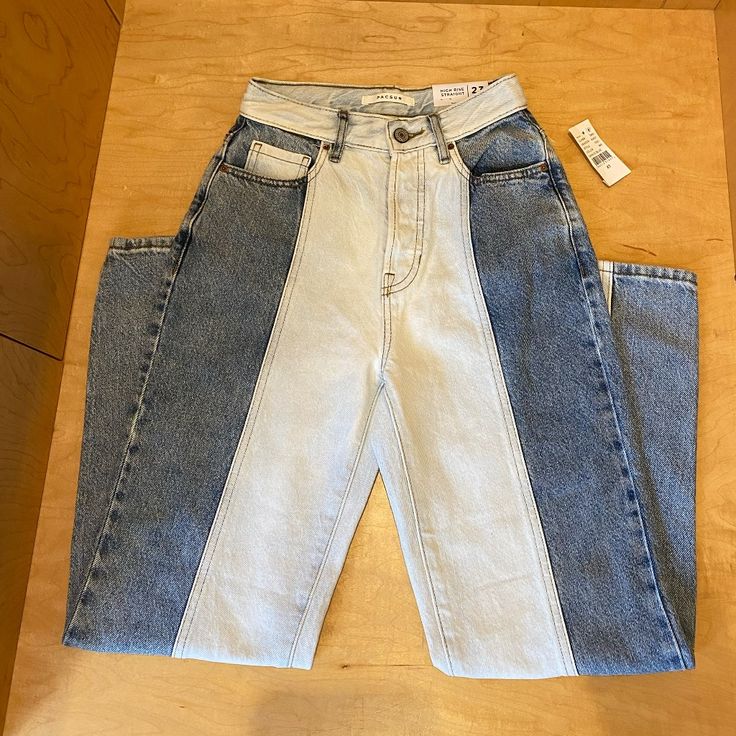 New With Tags, Pacsun Jeans, Two Toned Inseam 26" Waist 12" High Rise Straight Leg 2 Toned Jeans, White Jeans For Spring Beach Outing, White Jeans For Beach In Spring, Trendy Summer Color Block Jeans, Pacsun Mom Jeans, High Waisted Cargo Pants, Western Clothes, 90s Fits, Distressed Mom Jeans