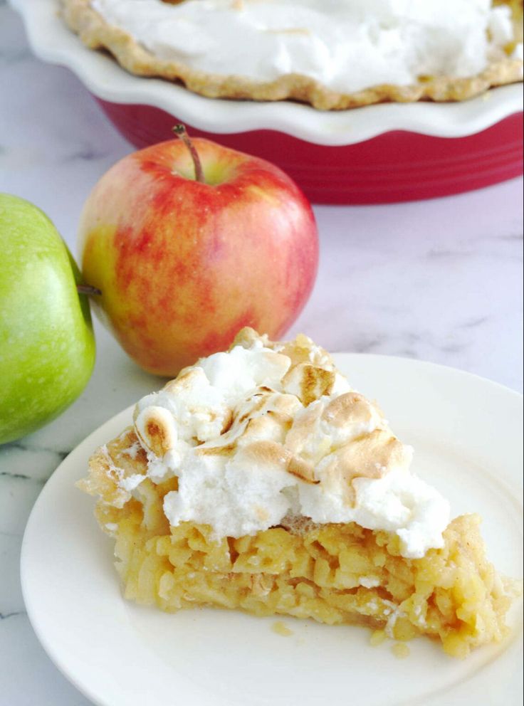 A slice of pie on a white plate. A few apples sit behind the plate. Italian Lemon Cream Cake, Baking Weights, Lemon Cream Cake, American Apple Pie, Apple Custard, Baked Pie Crust, Frozen Pie, Apple Sauce, Apple Filling