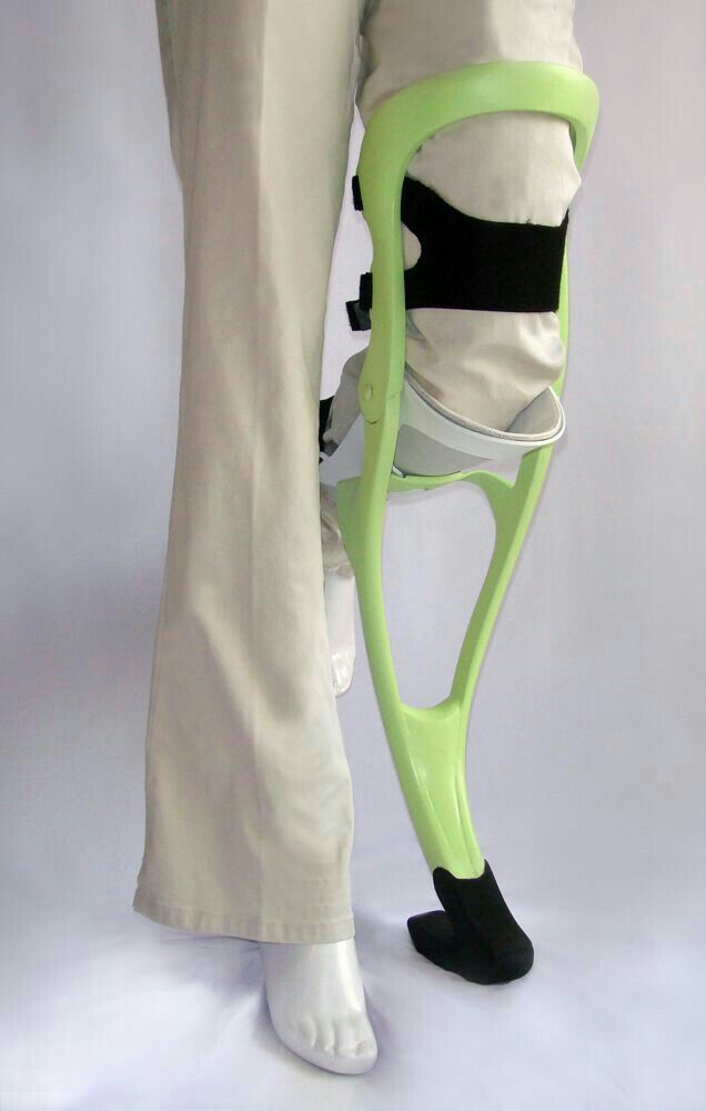 a mannequin's legs and leg braces are seen in this image