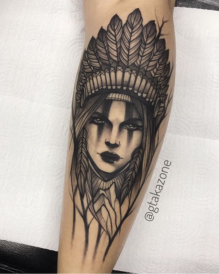 Red Indian Tattoo, Indian Girl Tattoos, Indian Tattoo Design, Native Tattoos, Girl Face Tattoo, Indian Headdress, Geniale Tattoos, Leg Tattoo Men, Indian Tattoo