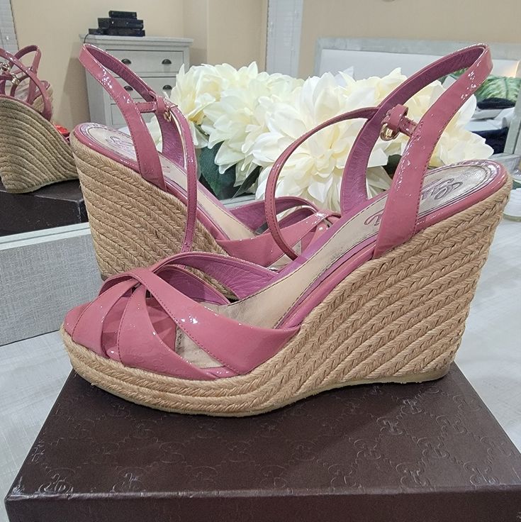 Super Cute And Comfy Gucci Wedges In Great Condition. Size 39.5 Gucci Wedges, Gucci Pink, Shoes Gucci, Gucci Shoes, Womens Shoes Wedges, Wedges, Super Cute, Gucci, Women Shoes