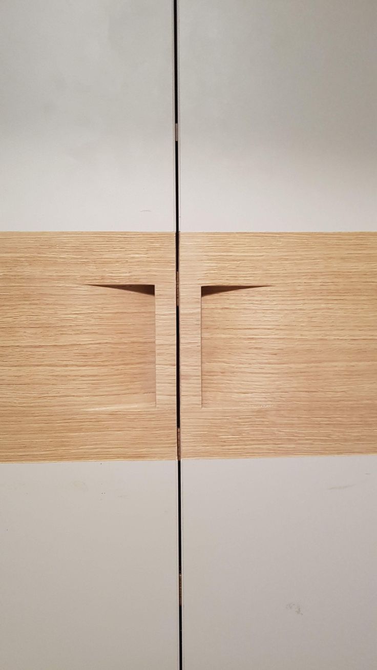 two pieces of wood that are next to each other