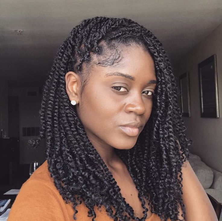 Mini Marley Twists Short, Shoulder Length Mini Twists, Mini Twists Natural Hair, Marley Twist Hairstyles, Short Hair Twist Styles, Sleek Braided Ponytail, Short Box Braids, Marley Twists, Quick Natural Hair Styles