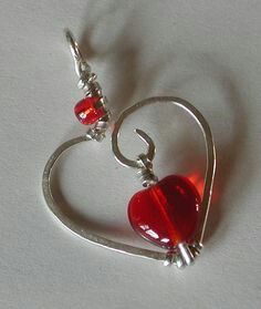 Wire Jewelery, Wire Heart, Bead Diy, Bijoux Fil Aluminium, Rustic Romance, Diy Wire Jewelry, Wire Work Jewelry, Handmade Wire Jewelry, Work Jewelry