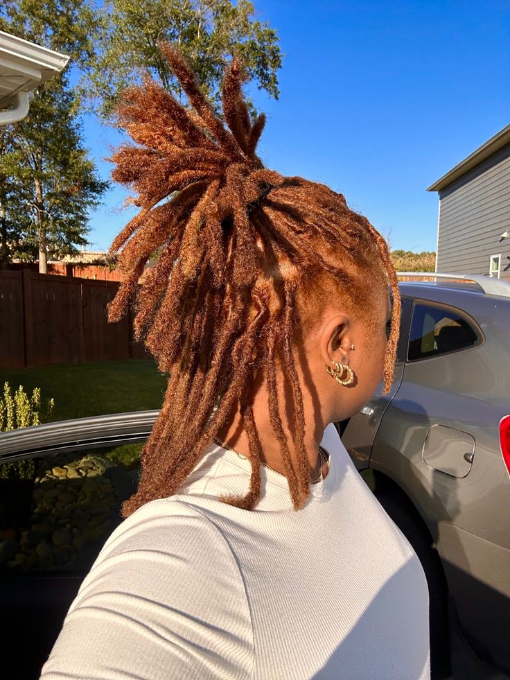 Ginger Dyed Locs, Color 30 Locs, Golden Brown Locs, Copper Brown Locs, Honey Brown Dreads, Honey Blonde Locs Black Women, Light Brown Locs, Ginger Locs Black Women, Honey Brown Locs