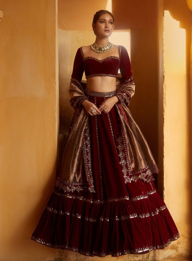 Simple Bridal Lehenga, Lehenga Design For Engagement, Traditional Lehenga Designs, Indian Inspired Fashion, Velvet Blouse Design, Wedding Outfits Indian, Vani Vats, Winter Wedding Outfits, Simple Lehenga