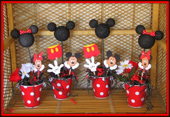 mickey mouse party decorations in red buckets