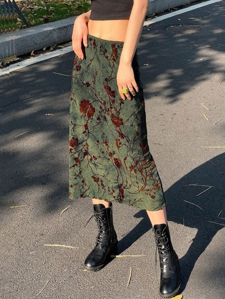 Material: Polyester, Spandex Elasticity: Non Stretch Length: Mid-Calf Rok Outfit, Estilo Hippy, Estilo Hippie, Knit Midi Skirt, Printed Midi Skirt, Floral Midi Skirt, Midi Skirts, A Skirt, Mode Inspo