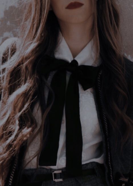 Lawyer Girl, Lux Series, Money Clothes, Academia Outfits, Girls With Black Hair, Ivy Style, Feminine Art, Dark Academia Aesthetic, Bts Aesthetic Pictures