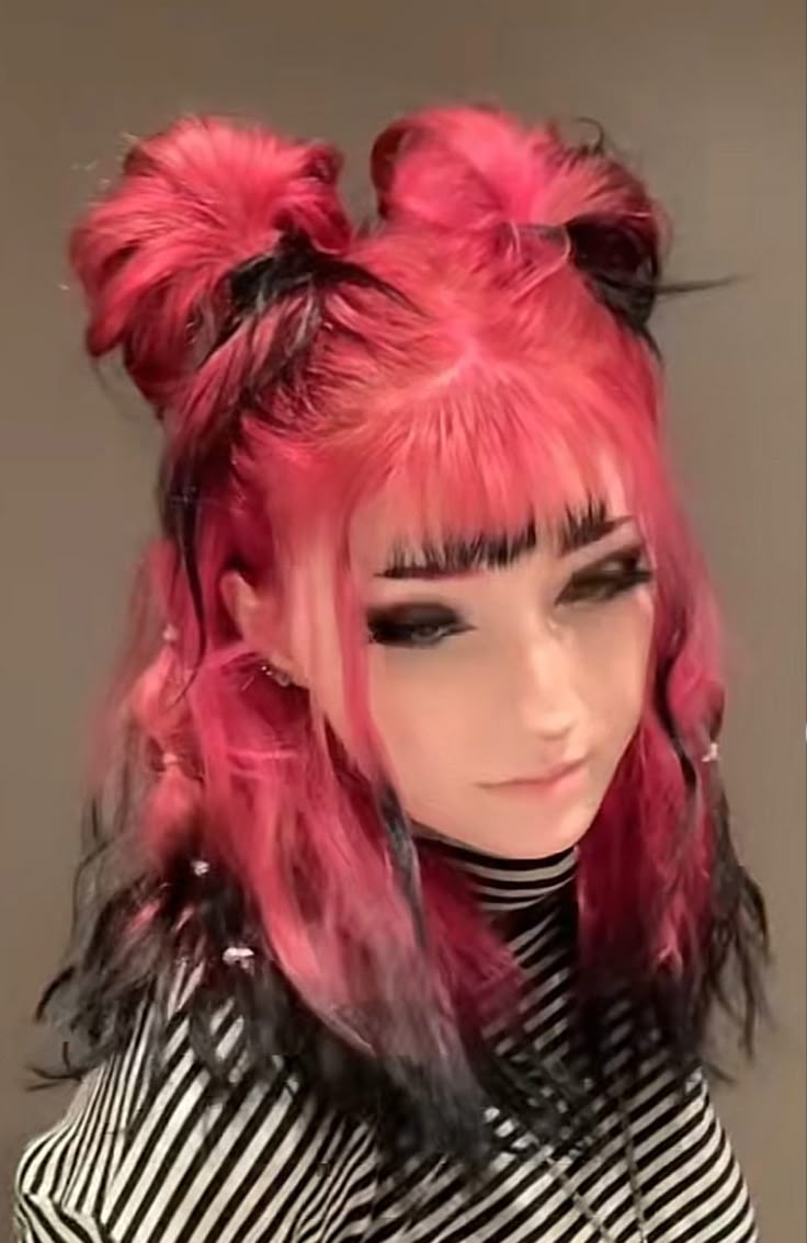 Gothic Grunge Hairstyles, Half An Half Hair Color, Pink Hair With Other Colors, Micro Dip Dye Hair, Emo Wedding Hairstyles, Half Hot Pink Half Black Hair, Professional Dyed Hair, Purple And Red Hair Half, Alt Hair Colors Ideas