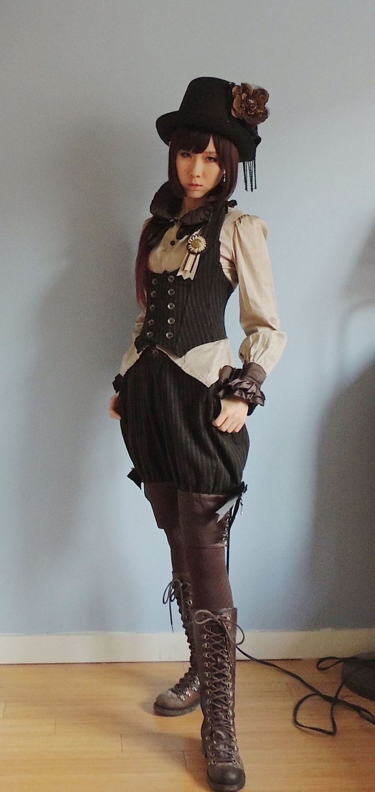 Classic ouji Steampunk Seamstress, Asian Steampunk, Ouji Style, Steampunk Kids, Steampunk Outfits, Casual Steampunk, Mode Steampunk, Steampunk Couture, Steampunk Women