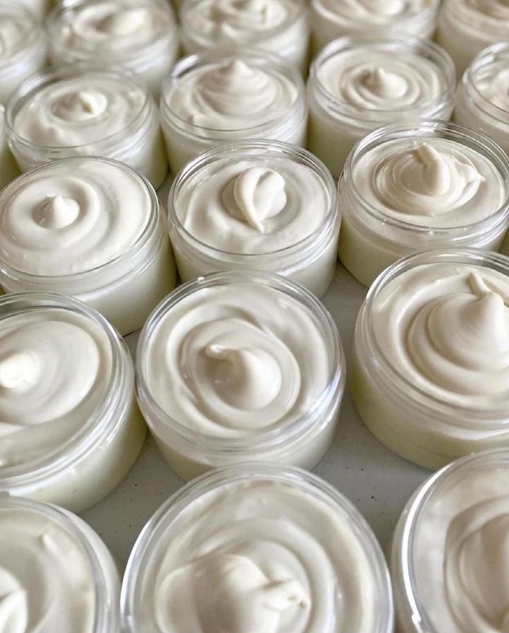 Body Butter Aesthetic, Body Cream Photography, Butter Aesthetic, Cream Photography, Vanilla Body Butter, Natural Bath Salts, Private Label Cosmetics, Skin Dryness, Whipped Body Butter