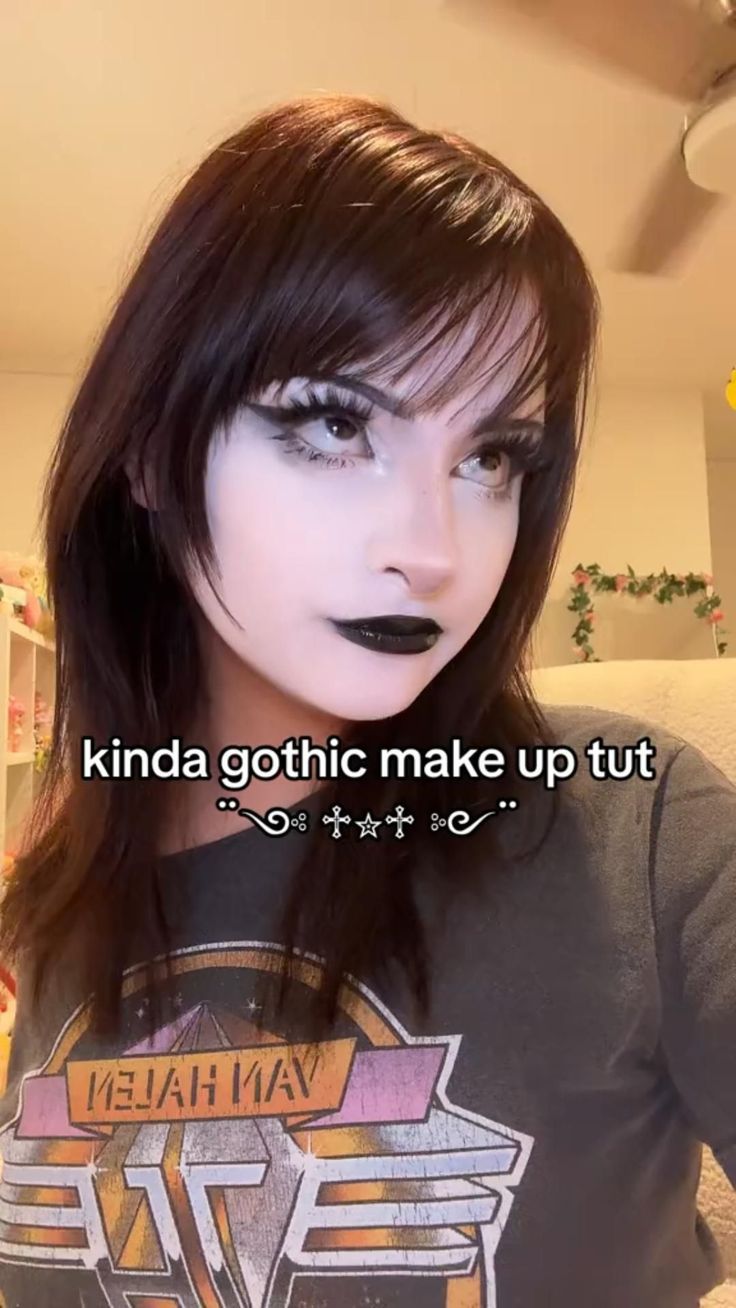 goth makeup tut ⋆ ˚｡⋆୨୧˚ Manhua Lashes, Makeup Emo, Make Up Tut, Goth Makeup Looks, Trad Goth Makeup, Goth Makeup Tutorial, Welcome To The Dark Side, Tinted Brow Gel, Trad Goth