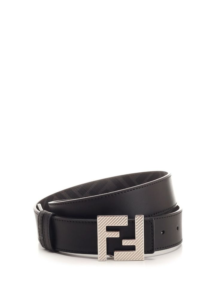 "Squared FF" belt in black leather and black FF canvas by Fendi, FF Squared cufflink buckle with palladium finish and finished with a diagonal striped pattern. Versace Designer, Belt For Men, Best Wallet, Gorgeous Bags, Wallet Bag, Pump Sandals, Lace Boots, Mens Belts, Lace Up Shoes