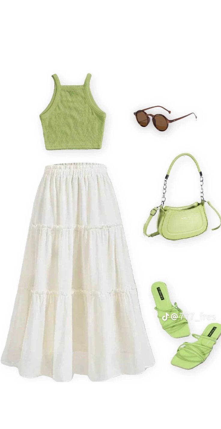 Full Flared Skirt, Looks Pinterest, Green Sandals, Casual College Outfits, Chic Summer Outfits, Europe Outfits, Green Purse, Everyday Fashion Outfits, Tank Top White