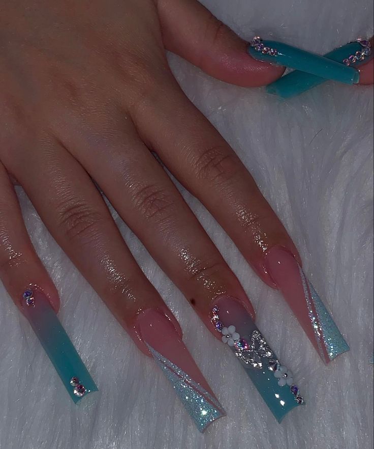 Turquoise Birthday Outfit, Glitter And Bling Nails, Pisces Acrylic Birthday Nails, Teal Long Nails, Cinderella Theme Nails, Mermaid Themed Nails, Mermaid Theme Nails, Teal Prom Nails, Extra Acrylic Nails Designs