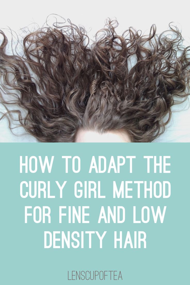 Top half shows a photo of brown wavy curly hair spread out over a white background. Bottom half is the text "How to adapt the Curly Girl Method for fine and low density hair" in white on a turquoise background. Fine Curly Hair Cuts, The Curly Girl Method, Dark Blonde Hair Color, Fine Curly Hair, Bob Haircut Curly, Wavy Haircuts, Curly Girl Method, Glam Hair, Wavy Curly Hair