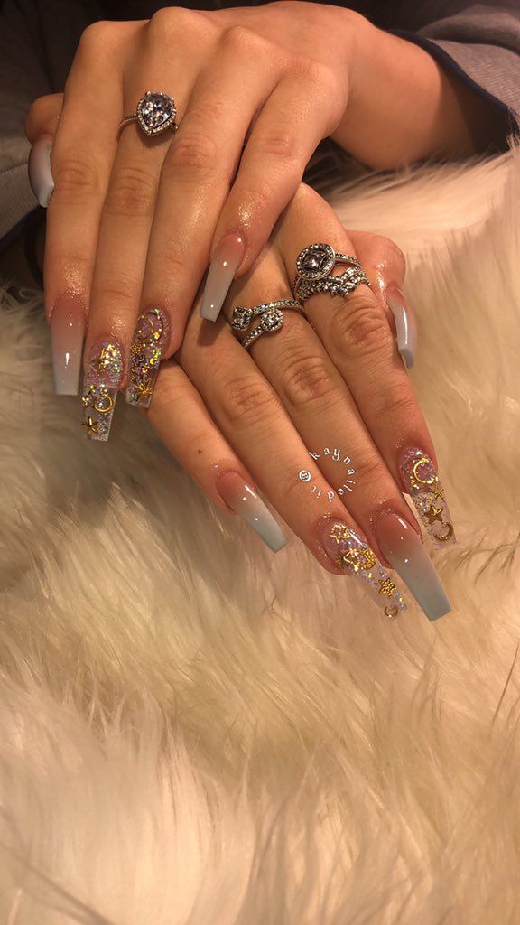 Different French Tip Nails, French Tip Nails Color, Nails Color Combos, Lion Tattoos For Women, Nails Grunge, Lion Tattoos, Moon Nails, Grunge Nails, Simple Acrylic Nails