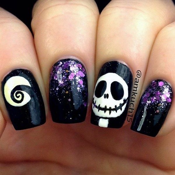 Skull Halloween Nail Art with a Bit of Purple Sequins. Halloween Nail Art Ideas. Halloween Nail Art Easy, Nightmare Before Christmas Nails, Black Halloween Nails, Nail Art Halloween, Halloween Nails Easy, Cute Halloween Nails, Fall Nail Art Designs, Disney Nails, Nails Polish