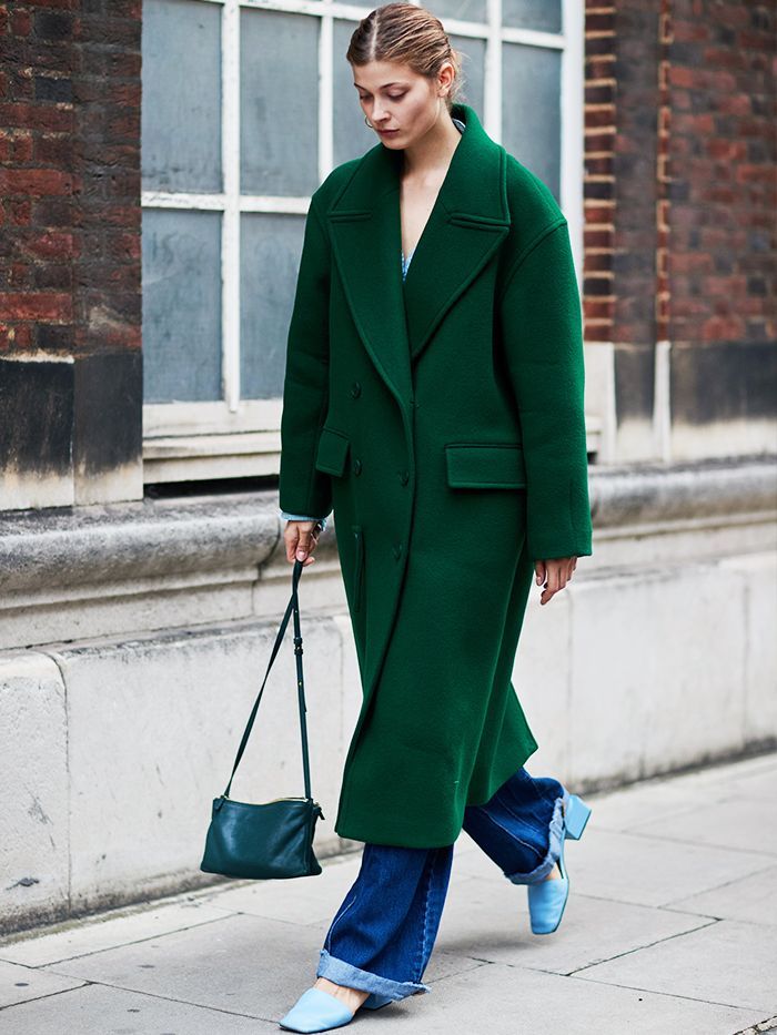 London Fashion Week Street Style, Street Style Trends, Spring Street Style, Outfits Fall, Green Coat, Women Outfits, Street Style Inspiration, Fashion Week Street Style, Cool Street Fashion