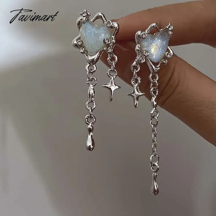 TAVIMART - New Y2K Sweet Cool Wind Love Tassel Star Earrings for Women Fashion Design Personality Earring Party Jewelry Gifts Earring Party, Women Fashion Design, Y2k Earrings, New Y2k, Shiny Jewelry, Pretty Jewelry Necklaces, Pretty Jewelry, Classy Jewelry, Jewelry Lookbook