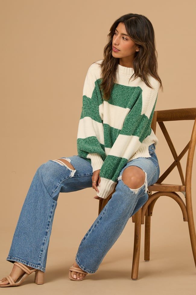 This oversized sweater is crafted from soft knit fabric and features stylish side slits for added movement. With its drop shoulder design, this cozy sweater offers a relaxed and chic silhouette perfect for any outing. Bow Top Dress, White Dress Boots, Striped Oversized Sweater, White Dress Top, Oversized Striped Sweater, Oversized Sweaters, Skirts With Boots, School Clothes, Oversize Women