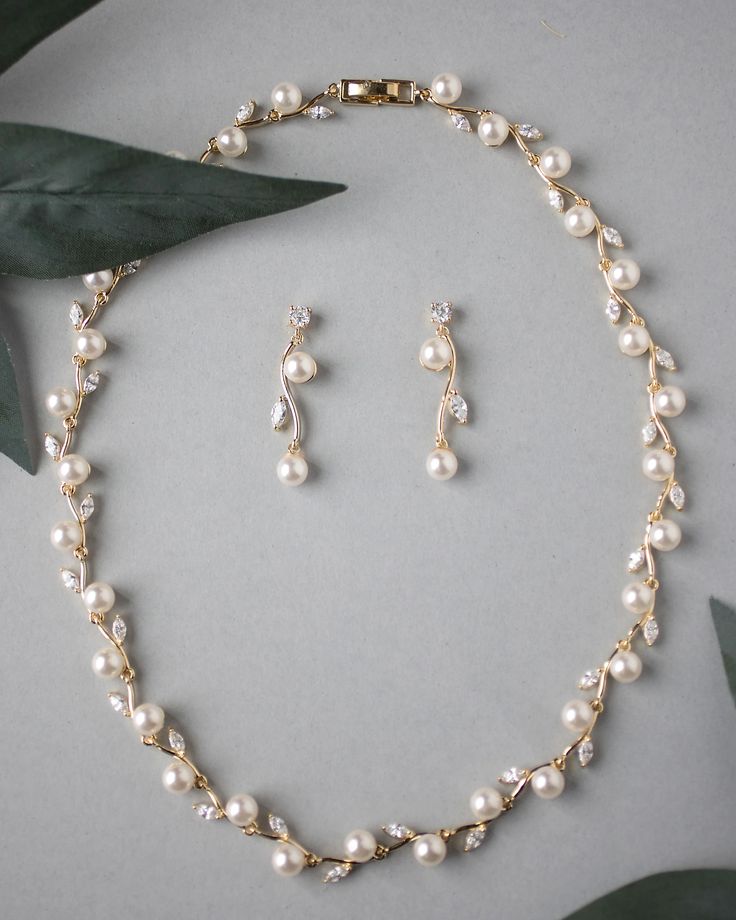 Pearl and CZ Leaves Necklace Set White Gold Bridal Earrings, White Gold Set Jewelry, Off White Necklace, Fall Wedding Jewelry The Bride, White Wedding Jewellery, Pearl Earrings And Necklace Set, Wedding Pearls Jewelry, Gold Pearl Jewelry Set, White Jewelry Aesthetic