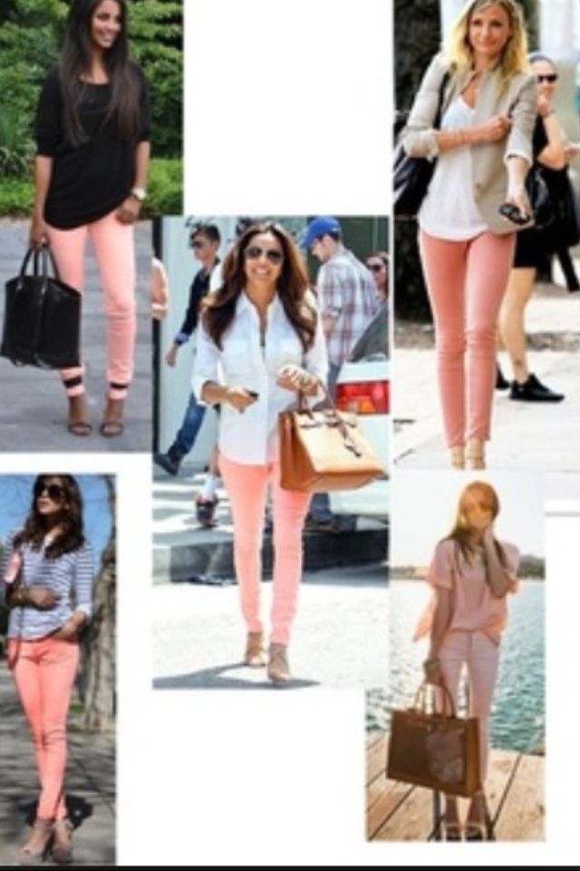 Peach jeans Rose Color Pants Outfits, Salmon Jeans Outfit, Salmon Pink Pants Outfit, Blush Pants Outfit Work Wear, Peach Jeans Outfit, Outfits With Peach Pants, Apricot Pants Outfit, Peach Trousers Outfits, Salmon Pants Outfit