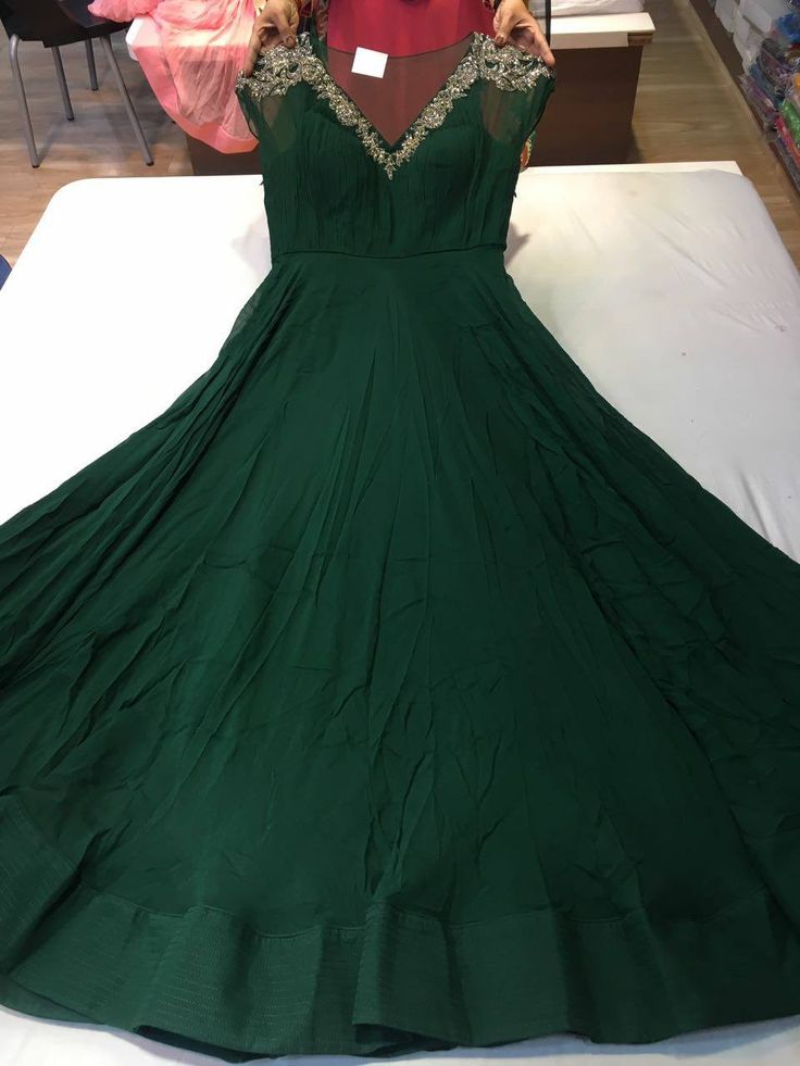 Dark Green Gown Indian, Dark Green Anarkali Dress, Dark Green Suit Women Indian, Anarkali Net Dress, Dark Green Anarkali, Dark Green Kurti, Green Anarkali Dress, Gown Party Wear, Long Gown Design