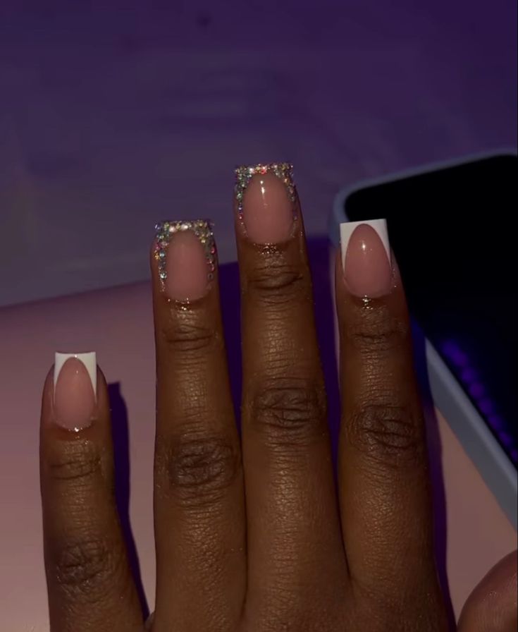 Short Almond French Tip Designs, Cute Nails Acrylic Rhinestones, Short French Tip Acrylic Nails Diamond, Cute Short Acrylic Nails New Years, Cute Short Nails With Diamonds, French Tip With Rine Stone, Short Nails Acrylic Bling, April 2024 Nails Ideas, Short French With Rhinestone