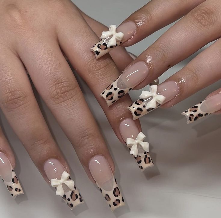 Deco Nails, Cheetah Print Nails, Square Press On Nails, Brown French, Cheetah Nails, Leopard Print Nails, Girly Acrylic Nails, Leopard Nails, Animal Print Nails