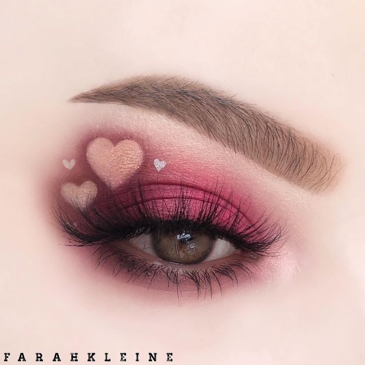 Cute Eye Makeup, Graphic Makeup, Valentines Day Makeup, Valentines Makeup, Ethereal Makeup, Eye Makeup Designs, Dope Makeup, Makijaż Smokey Eye, Colorful Eye Makeup