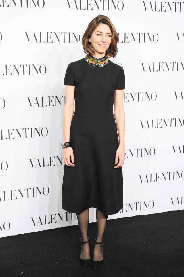 Dress Fw, Sofia Coppola Style, Sophia Coppola, 2024 Inspiration, Basic Wardrobe, Modern Muse, Wearing All Black, Modest Dress, Sofia Coppola