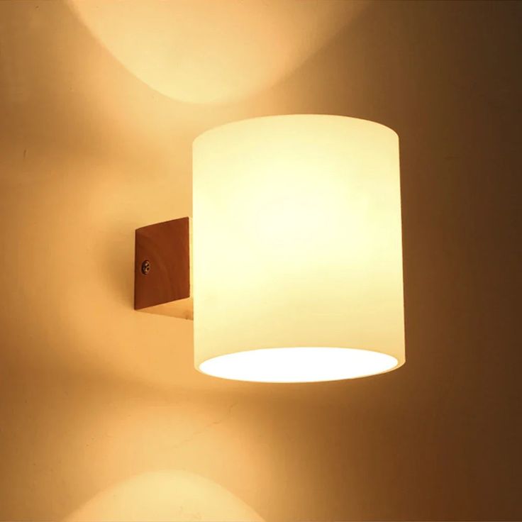 a light that is on the side of a wall