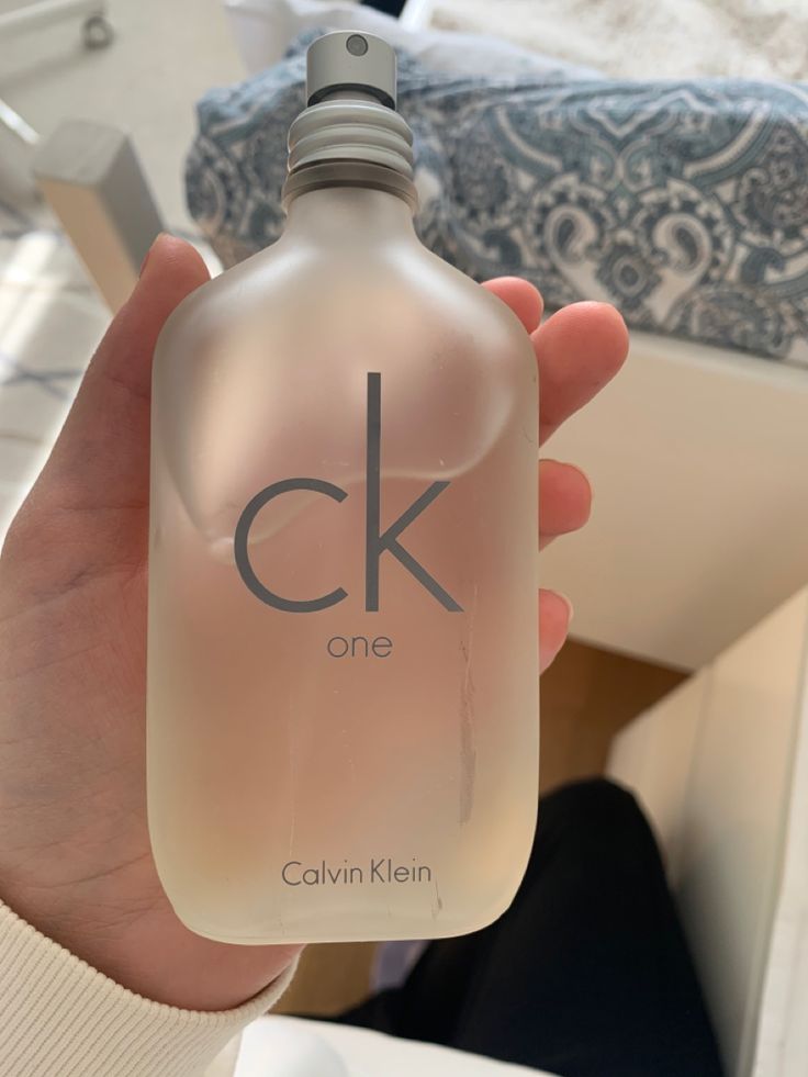 Calvin Klein Perfume, Cologne Collection, Best Mens Cologne, Calvin Klein One, Calvin Klein Ck One, Ck One, First Perfume, Unisex Perfume, Beauty Illustration