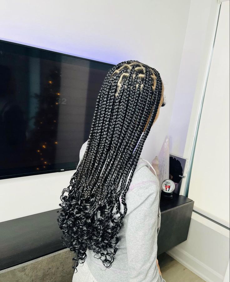 Box Braids Medium Length, Bday Hairstyles, Women's Haircut, Medium Hair Braids, Short Box Braids Hairstyles, Vacation Hairstyles, Short Box Braids, Big Box Braids Hairstyles, Box Braids Hairstyles For Black Women