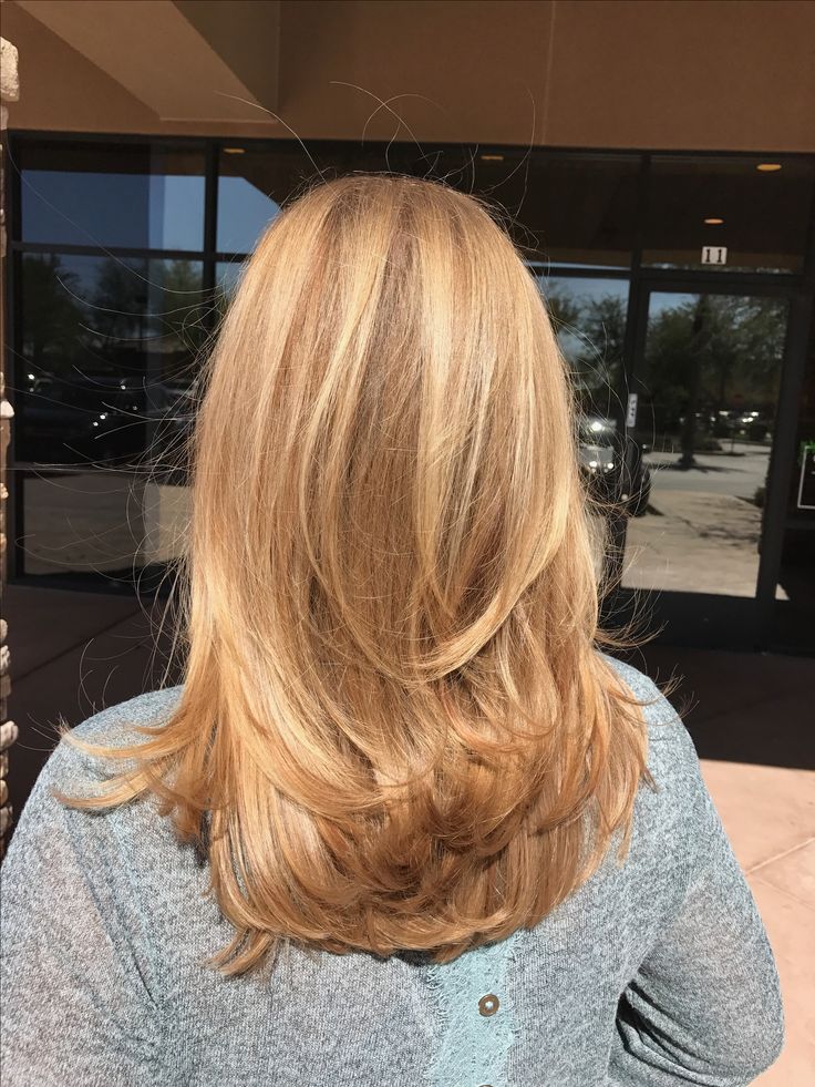 Golden blonde Long Blonde Hair Cuts, Gold Blonde Hair, Yellow Blonde Hair, Golden Blonde Hair Color, Fall Blonde Hair Color, Yellow Hair Color, Yellow Blonde, Golden Blonde Hair, Hair Inspiration Long