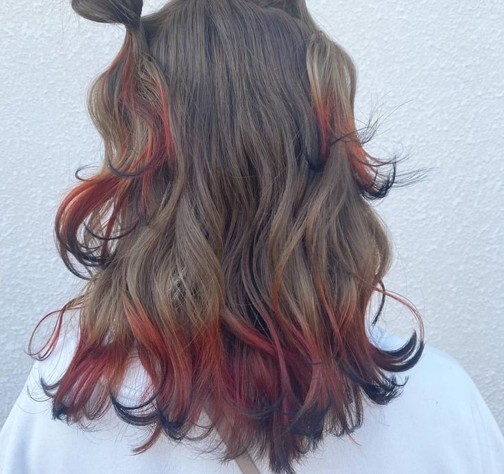 Fox Hair Dye, Dyed Tips, Hair Dye Tips, 60 Hair, Dip Dye Hair, Fox Hair, Colored Hair Tips, Hair Color Underneath, Hair Inspiration Short