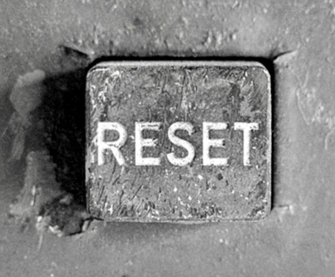 a black and white photo with the word rest written on it's square button