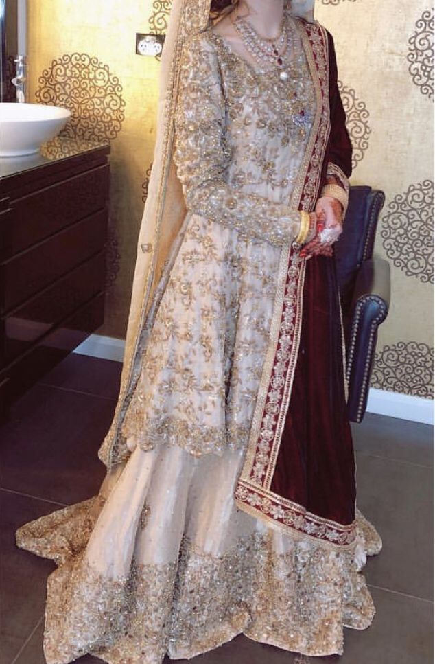 Nikkah Outfit Inspiration, White And Pink Nikkah Dress, Simple Engagement Dress For Bride Pakistani, Bridal Nikah Dress, Groom Sister Dress Pakistani, Simple Bridal Dresses Pakistani, Wedding Dresses Pakistan, Nikkah Dress Muslim, Nikah Dress Pakistani