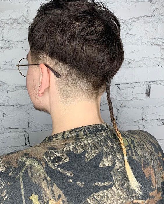 26 Inspiring Rat Tail Hairstyles To Uplift Your Style - Men's Hairstyle Tips #rattailhairstyles #rattail #menshairstyles #menshaircut #menshaircuts Rat Tail Hairstyle, Rat Tail Haircut, Tail Hairstyles, Short Hair Braided, Full Ponytail, Hairstyle Guide, Timeless Hairstyles, Tail Hairstyle, Growing Your Hair Out